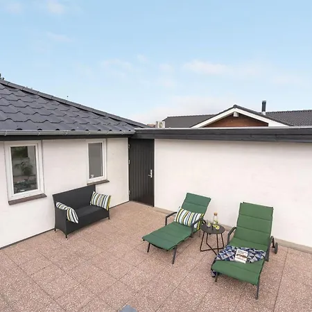 Ferienhaus Mayla - 50m From The Sea By Interhome