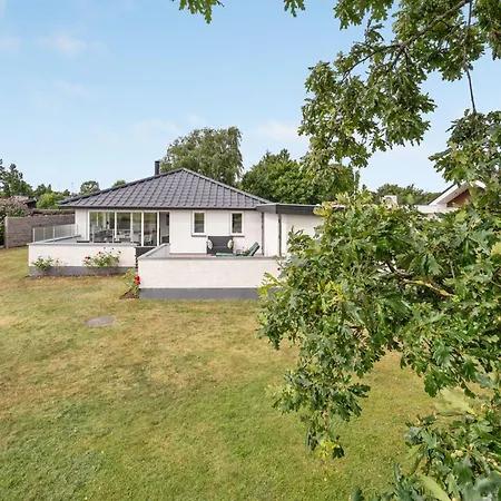 Mayla - 50m From The Sea By Interhome Ferienhaus